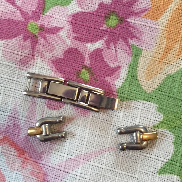 Vintage Delta Burke Watch - Picture 3 of 8